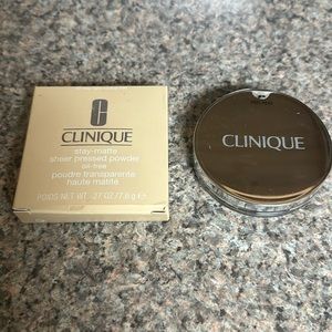 Clinique stay matte powder
